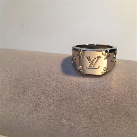 louis vuitton pinky ring